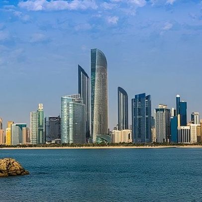 Rússia, Ucrânia e EUA reúnem-se hoje em Abu Dhabi