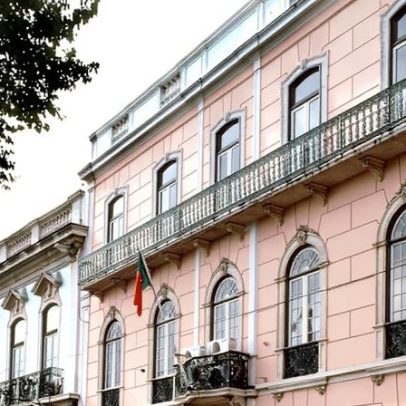Supremo obriga UL a abrir concursos para cientistas