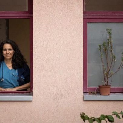 Não dizer "não chores" a uma criança com dor: efeitos emocionais