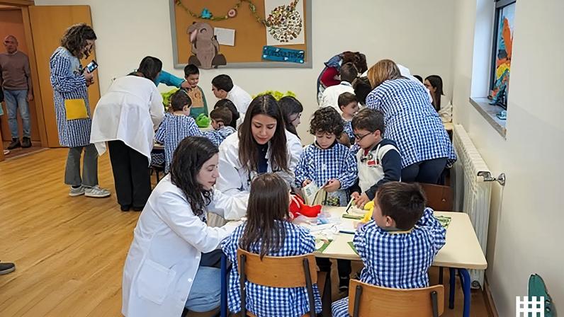 Celorico da Beira: “Hospital Faz-de-Conta On Tour” desmistificou a ida ao médico junto dos mais pequenos