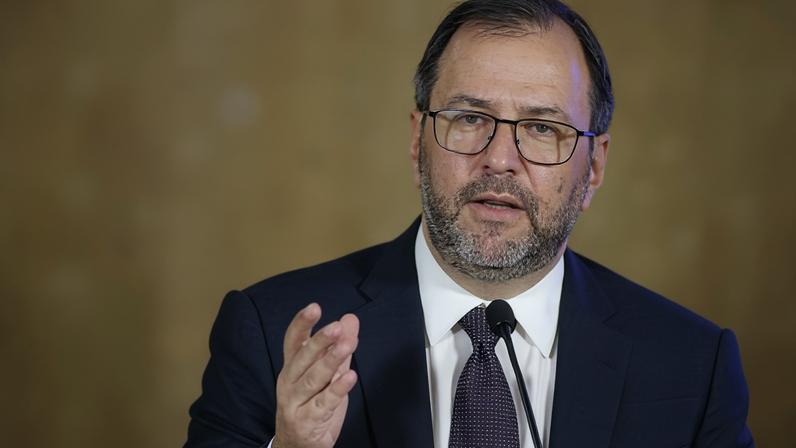 Festival aéreo no Porto pode render 100 milhões