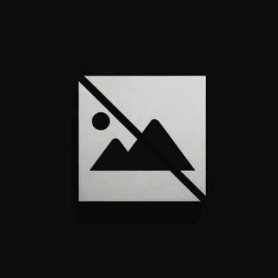 Mulher associada aos protestos no Irão vive no Canadá e já recebeu ameaças