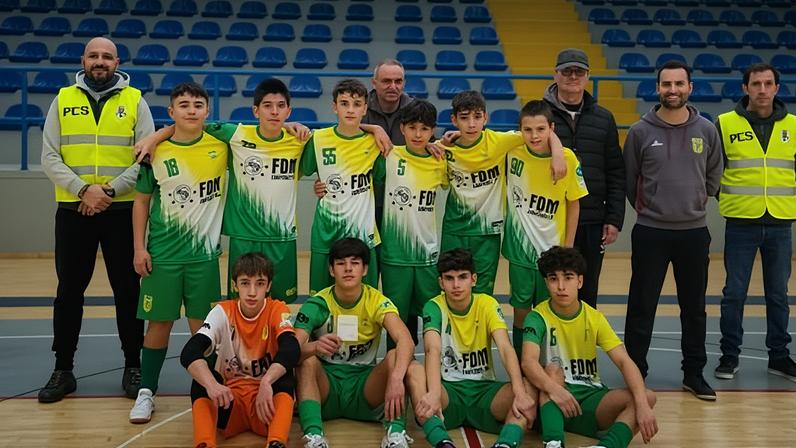 Miguel Pinto Luz garantiu que o executivo está "absolutamente empenhado" na questão das longas filas de imigração