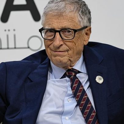 Bill Gates mantém otimismo com IA, admite ameaças consideráveis