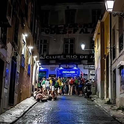 CML aprova restrições à venda de bebidas alcoólicas na via pública