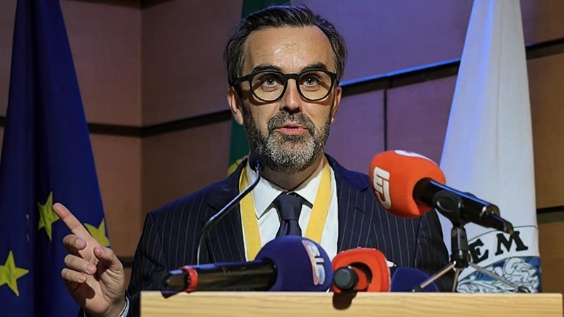Presidente da Federação Portuguesa de Atletismo visita Santacruzense