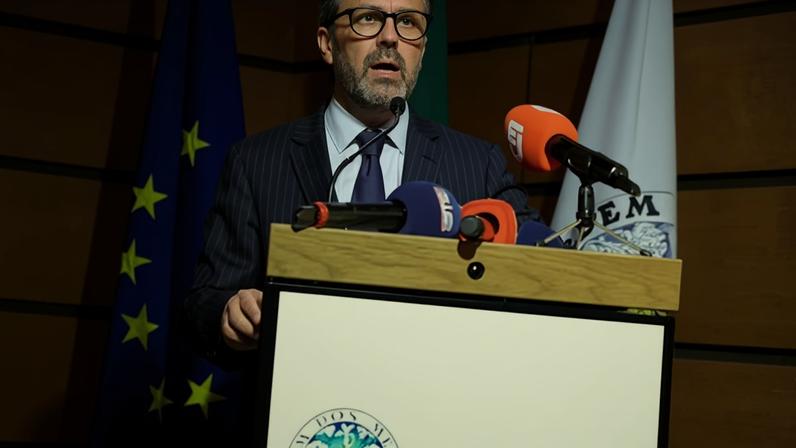 "Temos de acabar com estes ciclos de 'amiguismo', de politiquismo, nas nomeações dos cargos, que têm que ser cargos técnicos"