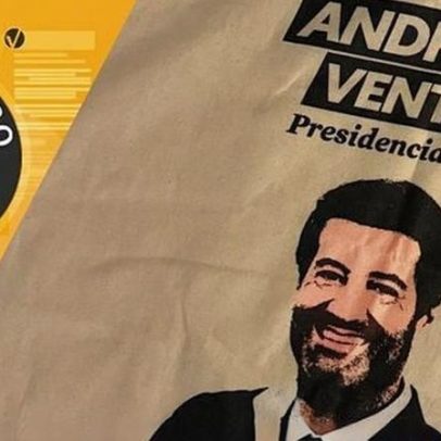 Saco da campanha de André Ventura feito na Índia e t‑shirt no Bangladesh