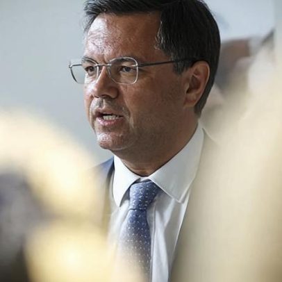 Homem de 43 anos detido por tentar agredir agente da PSP em Alverca