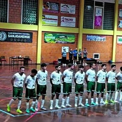 Mais de 400 seniores participam em Yoga do Riso no Multiusos de Paredes