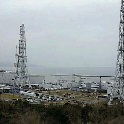 Maior central nuclear do mundo para no Japão após acionamento de alarme