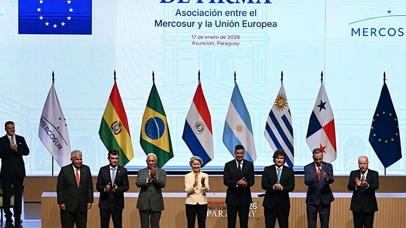 Mais de 134.000 deslocados na Síria após confrontos entre Exército e curdos