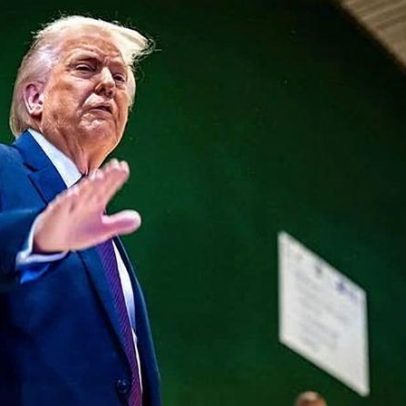 Trump ameaça tarifas de 100% ao Canadá caso haja acordo com a China