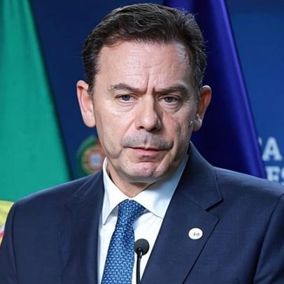 Santana Lopes afirma que Governo não o contactou; não faz falta