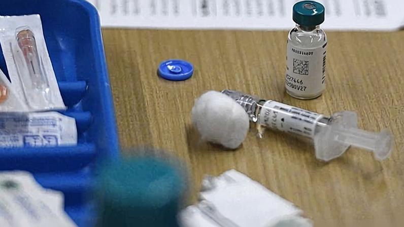 Moçambique com mais de 600 casos de sarampo e um morto em surto com meses