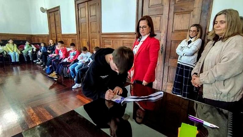 CLAS de Esposende reforça cooperação institucional e aprova instrumentos estratégicos para a intervenção social