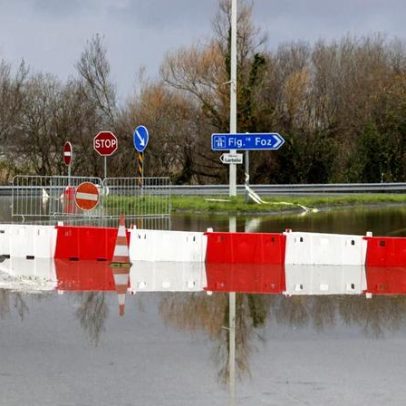 Alerta de inundações em Portugal e outros temas em 60 segundos