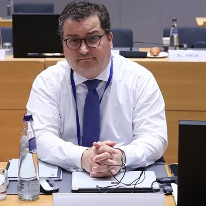 Ministro das Finanças recebe alta hospitalar