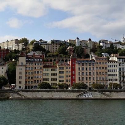 La France Insoumise rejeita envolvimento na morte de jovem ativista em França