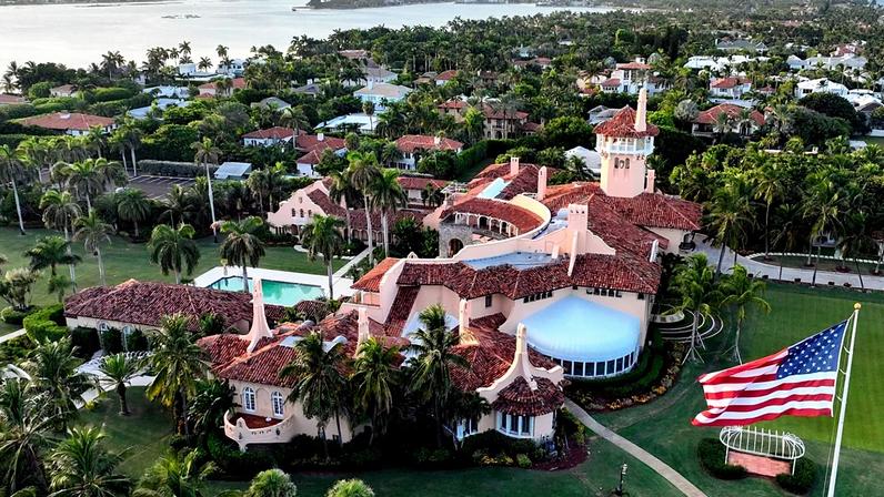 Esta é uma vista aérea da propriedade Mar-a-Lago do ex-presidente Donald Trump, em 10 de agosto de 2022, em Palm Beach, Flórida.