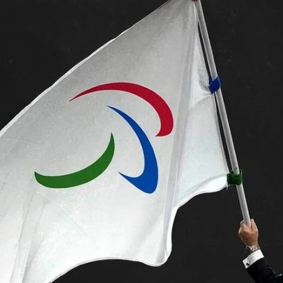 UE condena bandeiras russas e bielorrussas nos Jogos Paralímpicos de Inverno