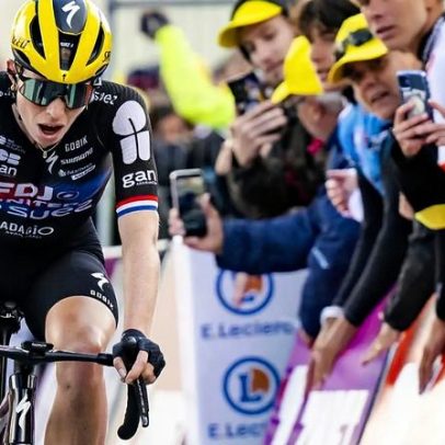 Aumento de temperaturas coloca em risco a saúde de ciclistas do Tour, diz estudo