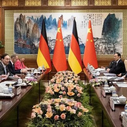 Merz afirma durante visita a Pequim que China pode comprar até 120 aviões Airbus