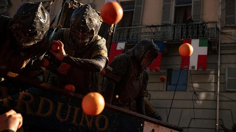 Batalha das Laranjas no Carnaval de Itália