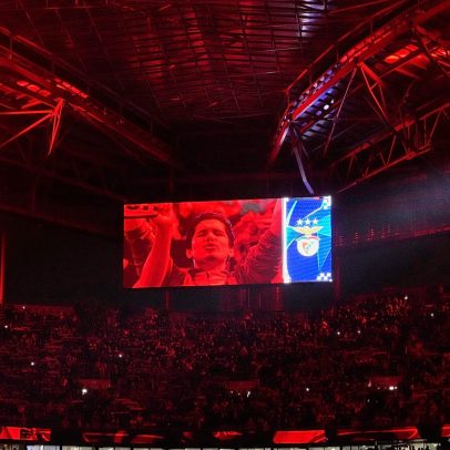 Adeptos do Benfica podem ser expulsos de sócios por gestos racistas
