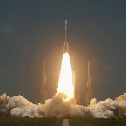 Europa lança foguete Ariane 64 mais potente com satélites da Amazon