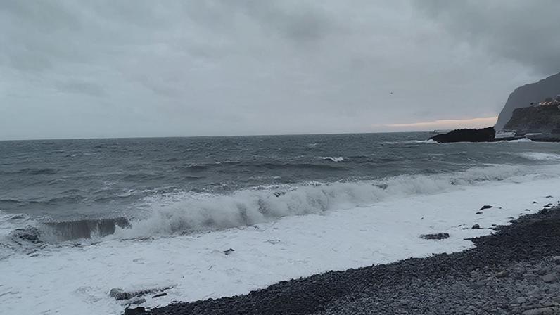 Vento sopra mais forte até às 9h00