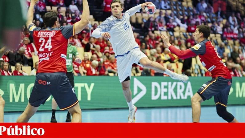 Francisco Costa em acção no Europeu de andebol