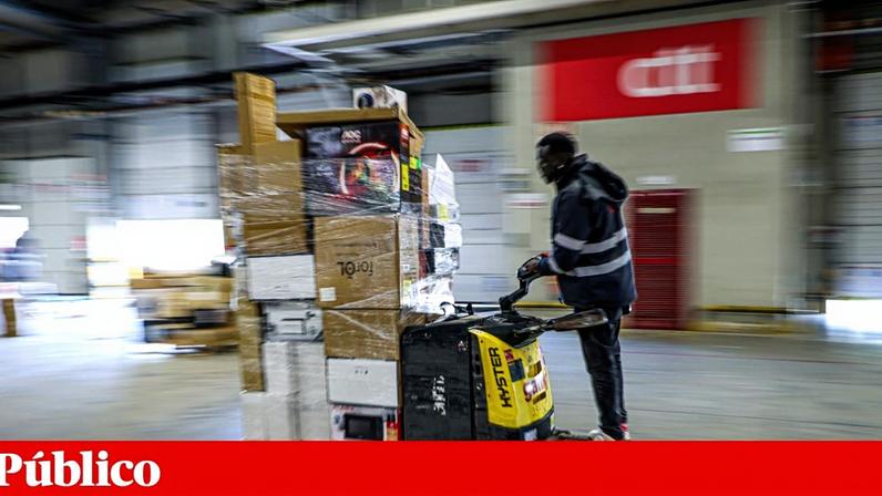 CTT voltam a aumentar os preços acima da inflação