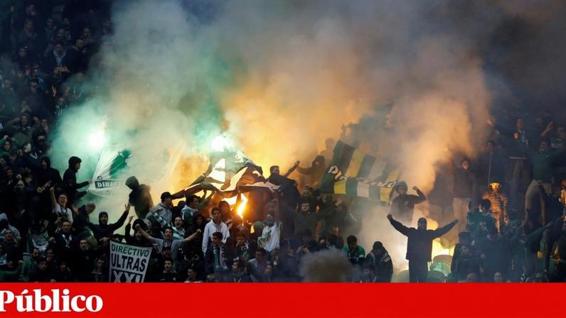 Bancada com as claques "leoninas"