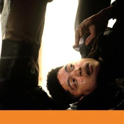Artistas Unidos: piloto norte-americano cai do céu, investigação em curso