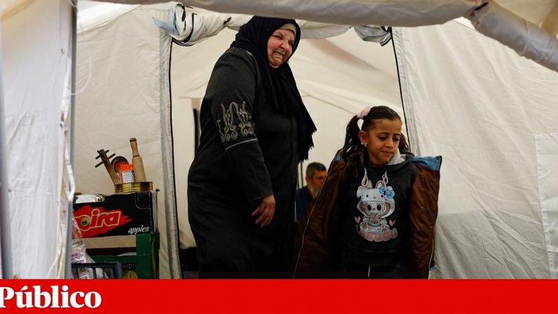 Huda Abu Abed, 56 anos, foi uma das doze pessoas que pode regressar à Faixa de Gaza através do posto de Rafah na segunda-feira