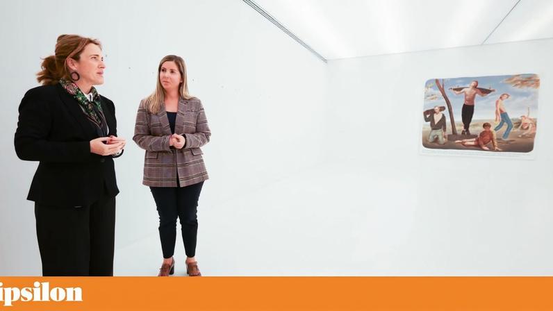 A curadora da Colecção de Arte Contemporânea do Estado (CACE), Sandra Vieira Jürgens, à esquerda, numa visita com a ministra da Cultura Margarida Balseiro Lopes