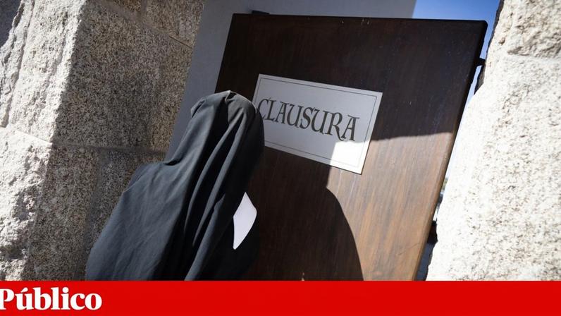 Muro que mantinha a clausura das monjas do Mosteiro da Visitação de Santa Maria, na Batalha, caiu