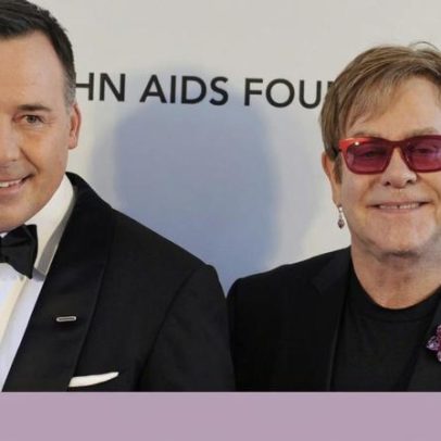 Marido de Elton John acusa Daily Mail de homofobia em tribunal