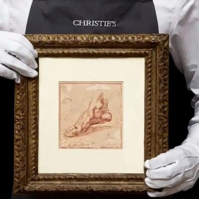 Novo recorde para desenho de Miguel Ângelo fica a dever-se ao pé de uma mulher