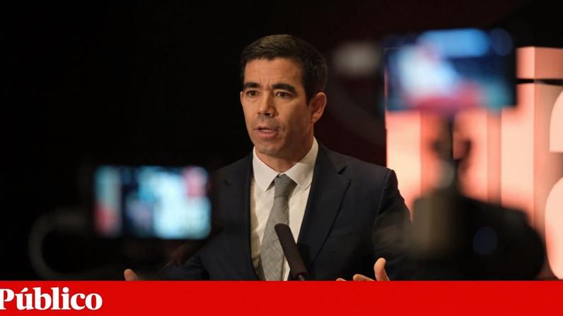 António Leitão Amaro, ministro da Presidência, explica hoje no Parlamento os resultados da nova política migratória