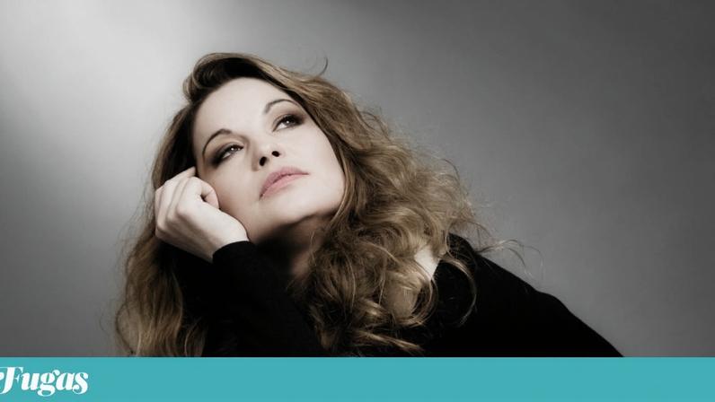 A soprano Cristiana Oliveira assume o papel de Leonora na ópera *O Trovador*