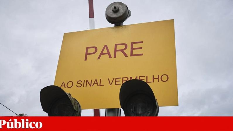 Não houve feridos na sequência do acidente