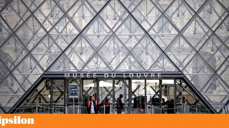Imagem do Louvre um dia após o mediático assalto ocorrido a 19 de Outubro último