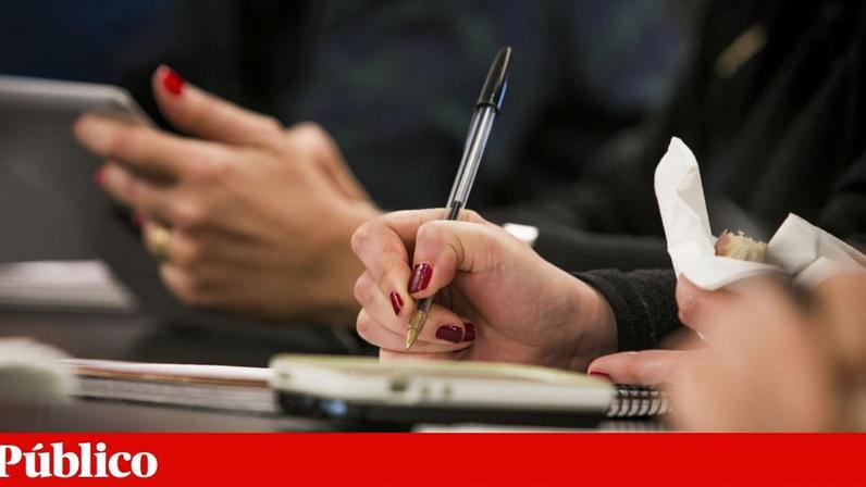 Para escrever com uma caneta, ou muitas das outras acções manuais que fazemos, usamos um conjunto limitado de movimentos