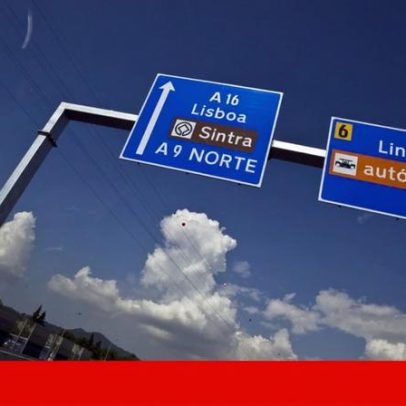 A16 reaberta no sentido Sintra-Cascais após queda de placar