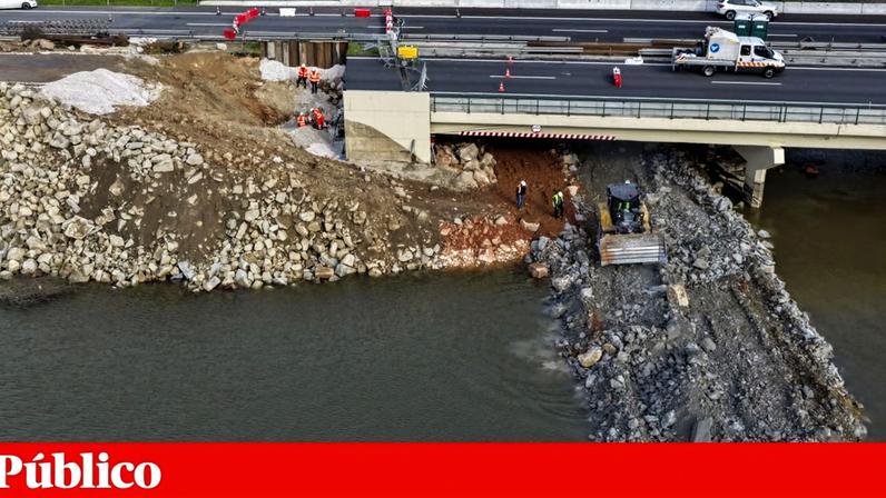 Aterro sob a A1 abateu devido ao rebentamento do dique do rio Mondego