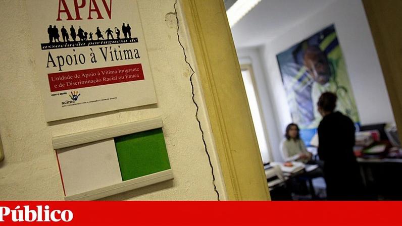 APAV tem constatado uma certa mutação nos crimes, apontando que "atrás de um teclado é fácil praticar crimes de discriminação"