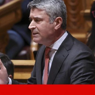 PS apoia layoff total; oposição com maioria para alterar medida do Governo