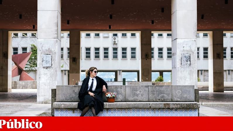 Nove por cento dos alunos de licenciatura e mestrado mudam de curso ou de estabelecimento de ensino ao fim de um ano